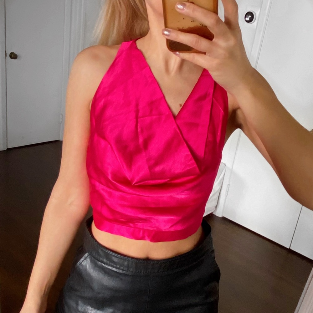 💖 ZARA HOT PINK SATIN CROP TOP!